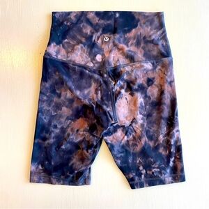 Lululemon size 8 align shorts